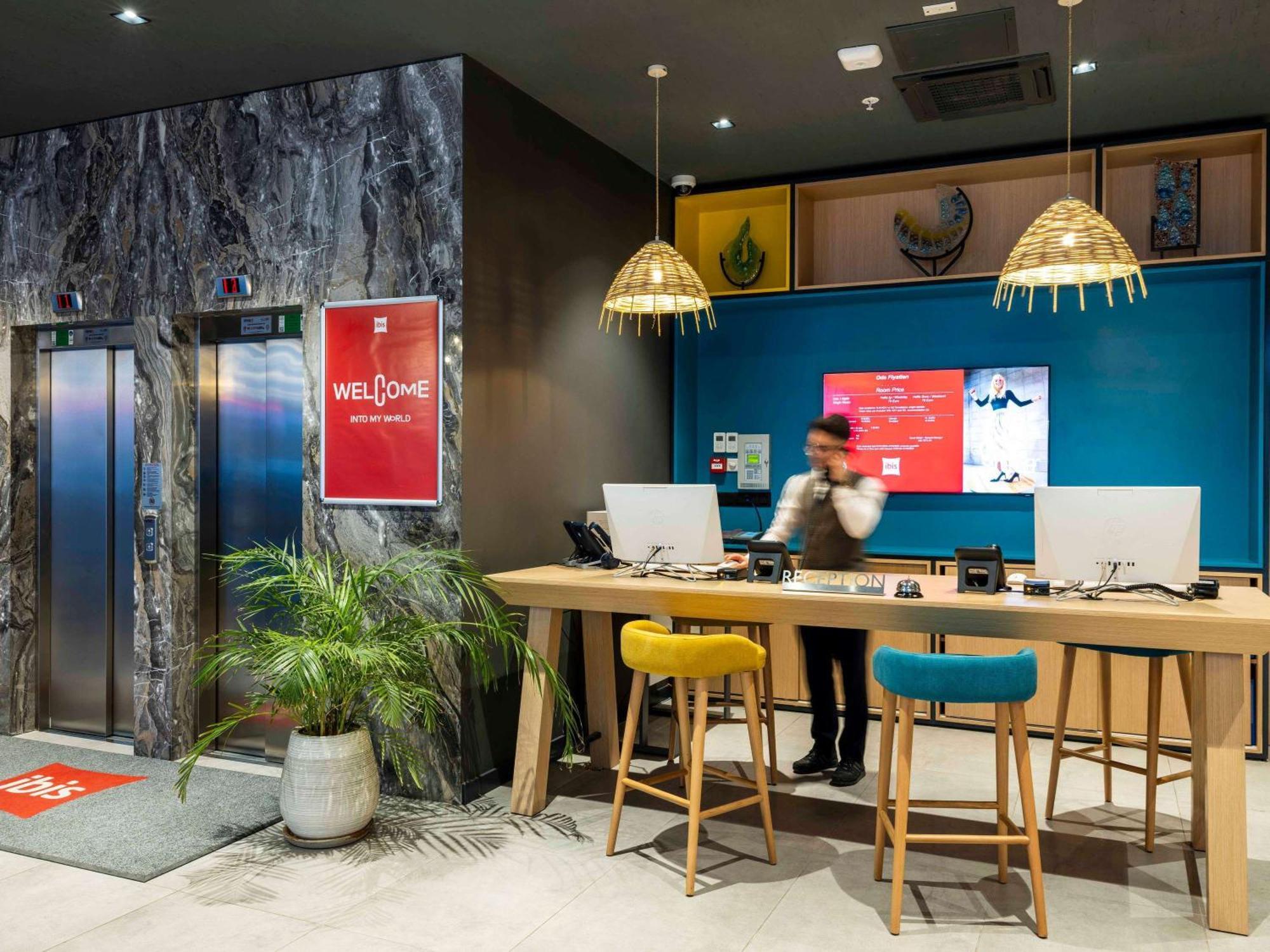 Готель Ibis Istanbul Sisli Екстер'єр фото