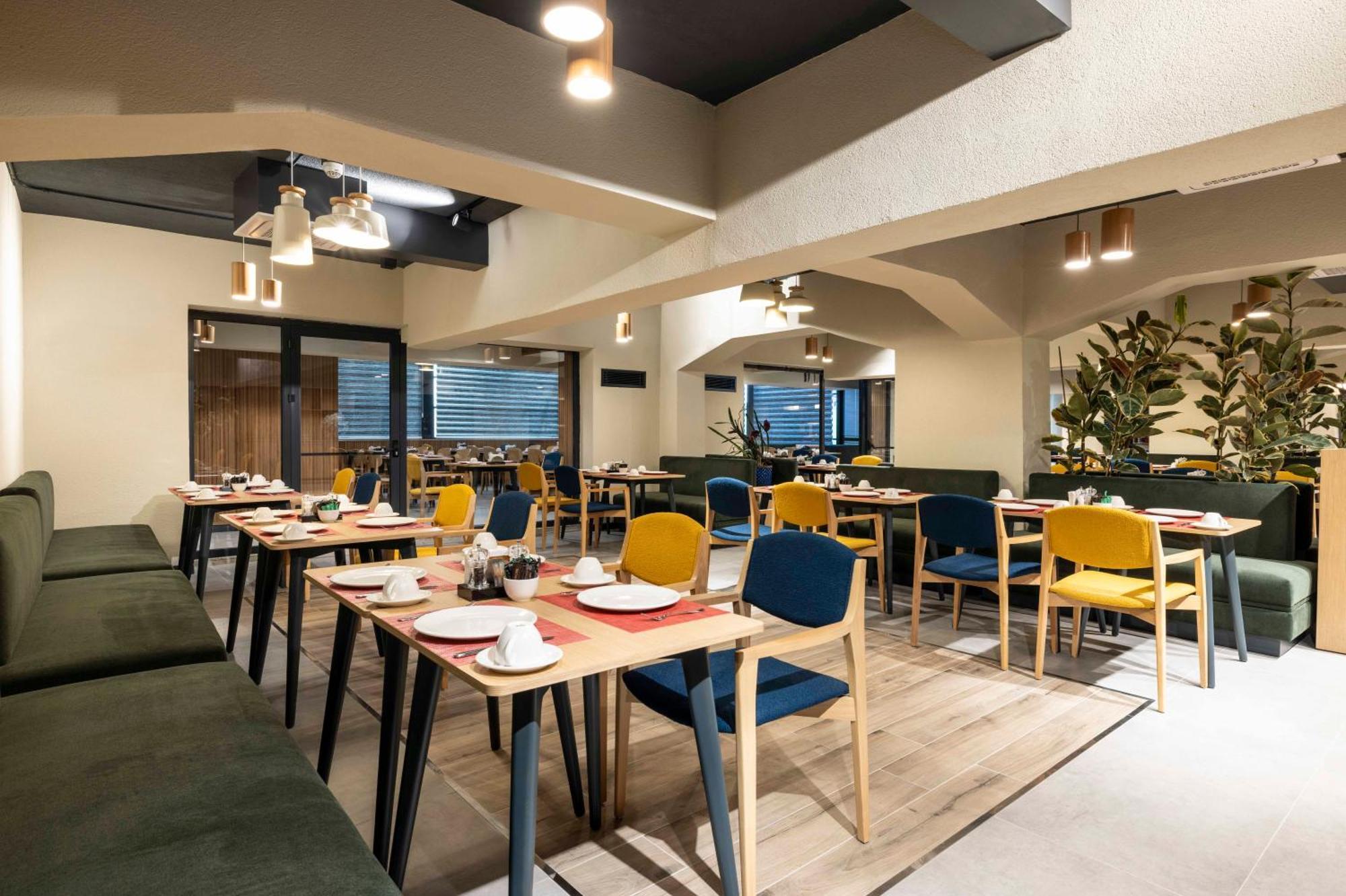 Готель Ibis Istanbul Sisli Екстер'єр фото