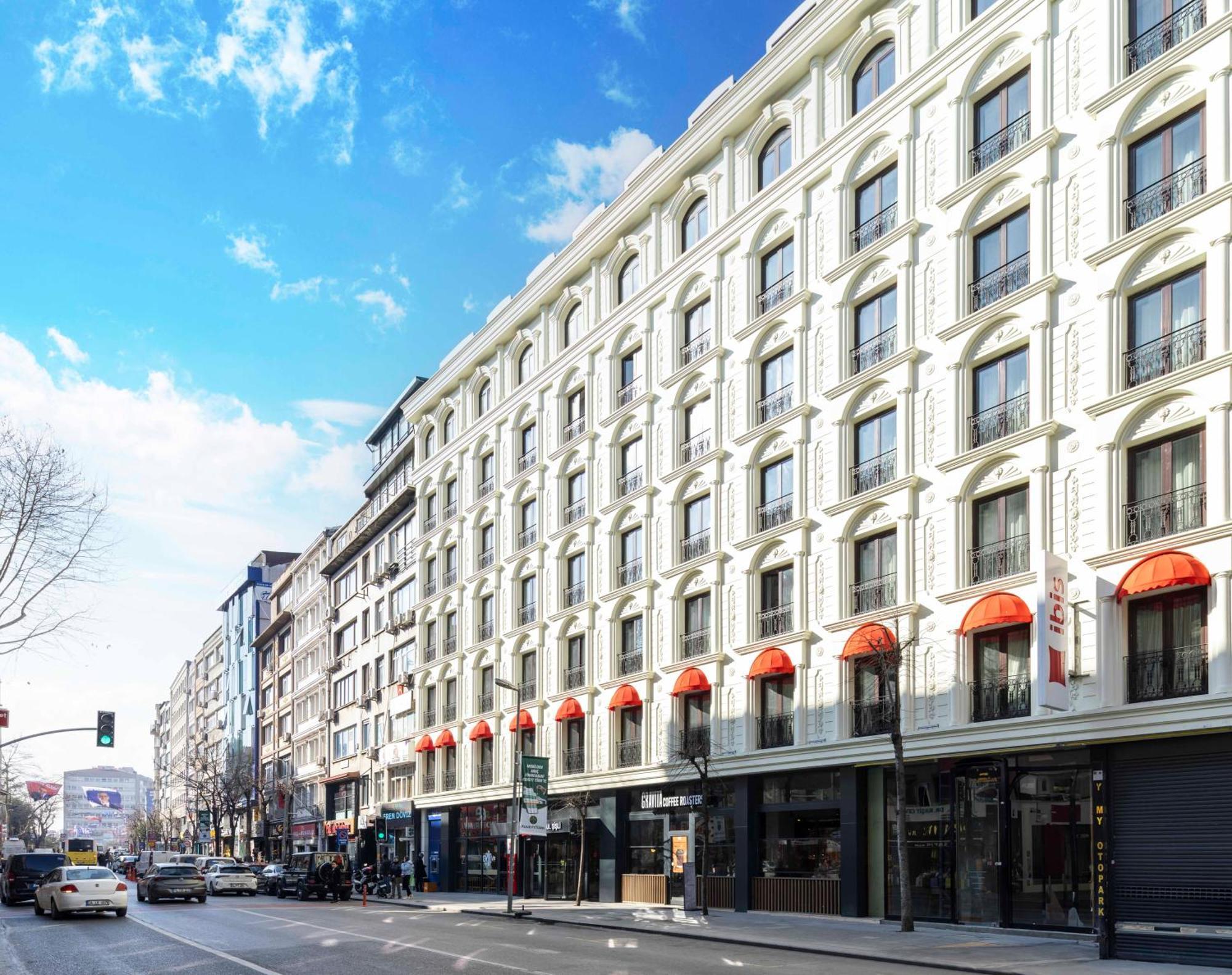 Готель Ibis Istanbul Sisli Екстер'єр фото